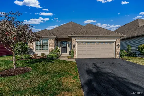 117 Lord Byron Lane, Buffalo, NY 14221