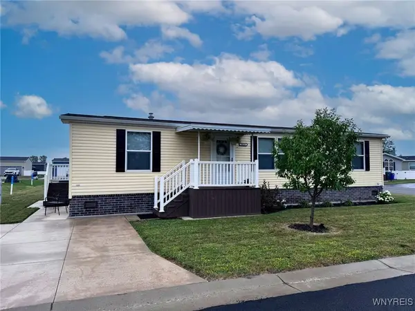 4026 Seneca Parkway, Niagara Falls, NY 14304