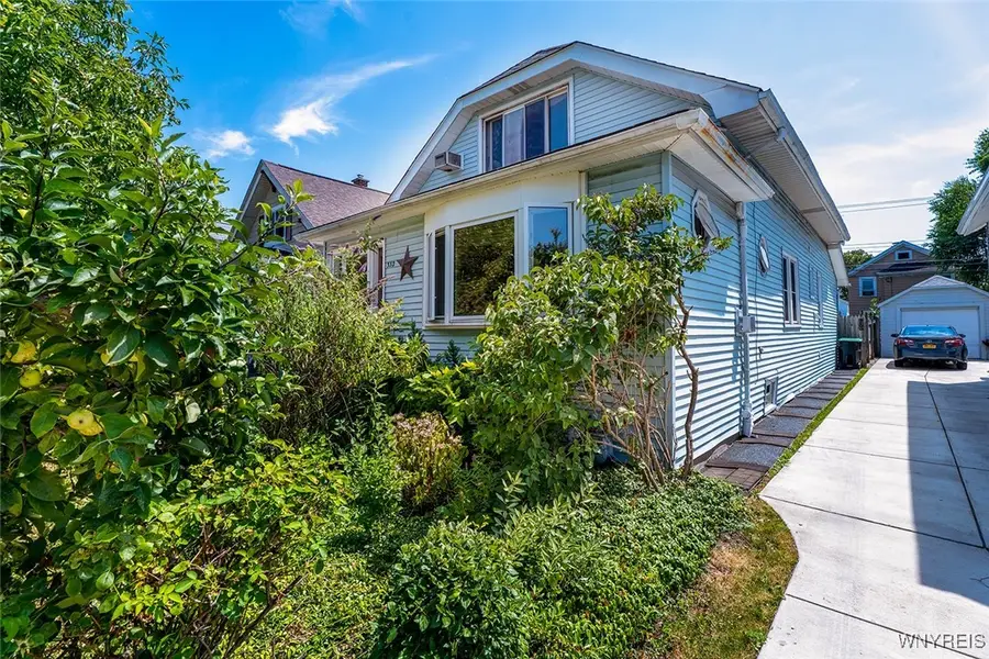 332 Westgate Road, Buffalo, NY 14217 - Image #2