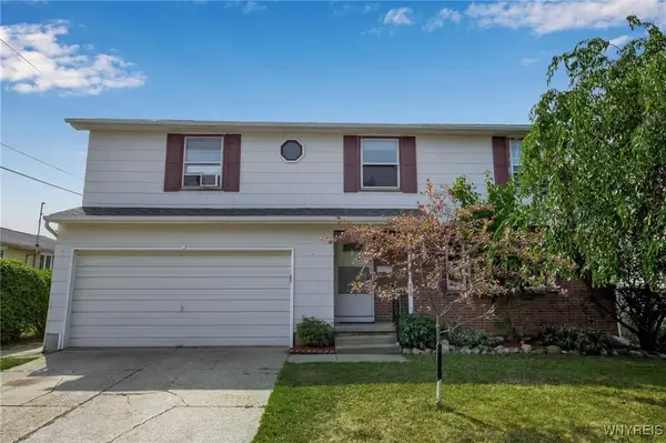 94 Grand Prix Drive, Cheektowaga, NY 14227