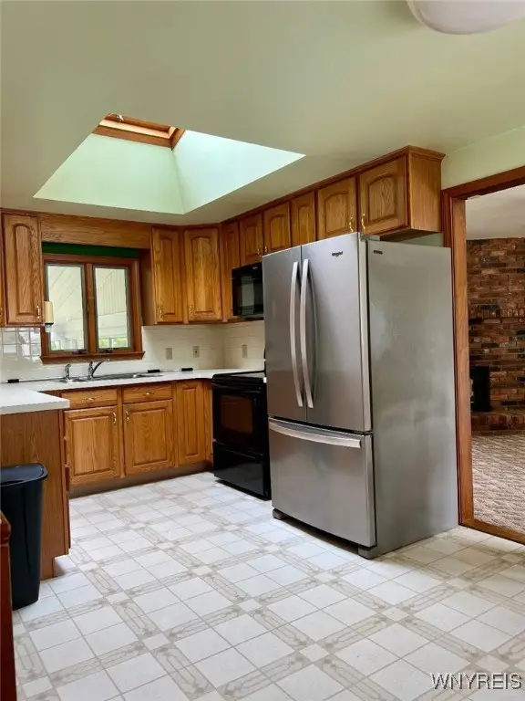 1296 Greenbrier Lane, North Tonawanda, NY 14120 - Image #2