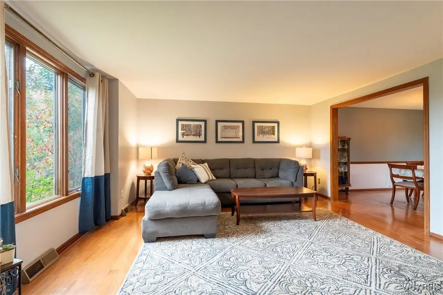 5769 Strickler Road, Clarence, NY 14031 - Image #3