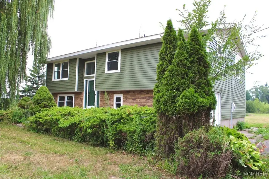 11333 Slade Road, Medina, NY 14103 - Image #2