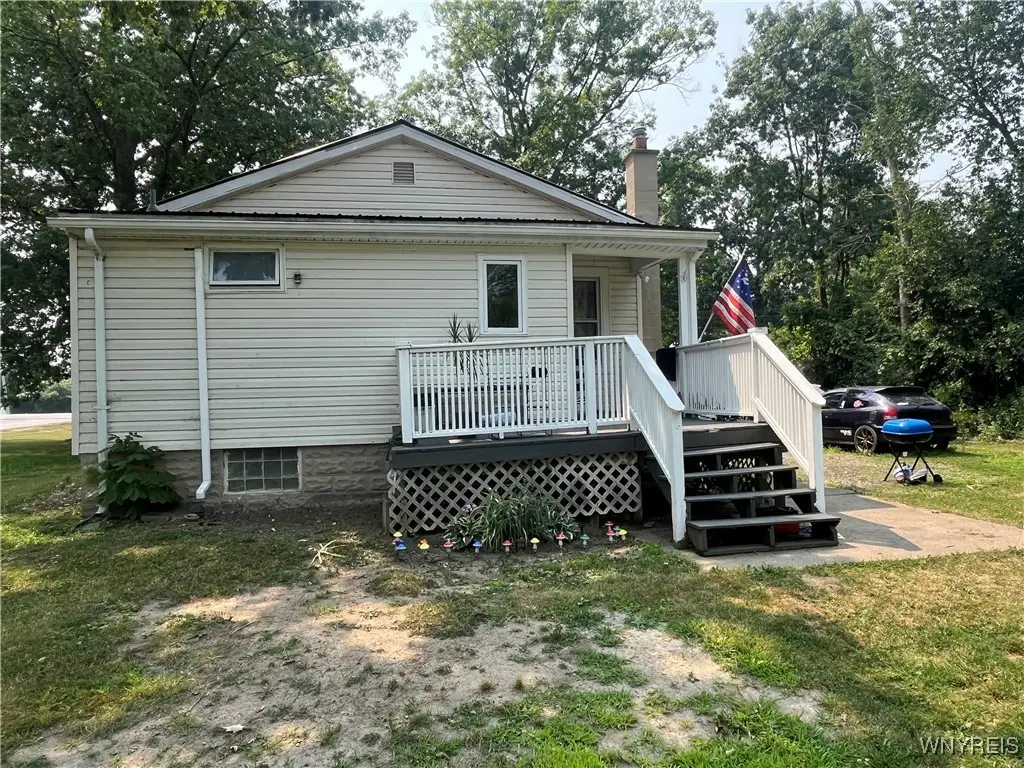 8100 Porter Road, Niagara Falls, NY 14304 - Image #1