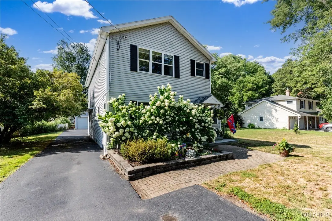 6731 Webster Road, Orchard Park, NY 14127 - Image #1