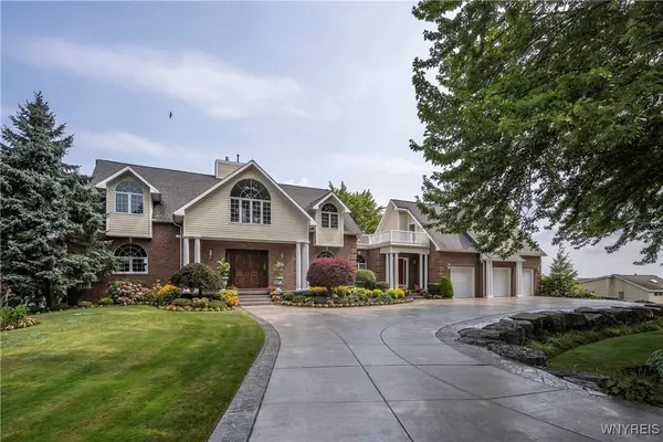 4875 E River Road, Grand Island, NY 14072