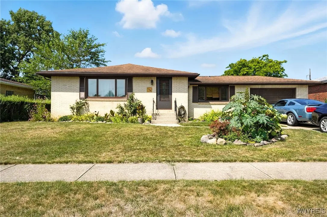 168 Leocrest Court, Buffalo, NY 14224 - Image #1