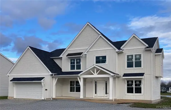 5631 Dorothy Circle, Clarence Center, NY 14032