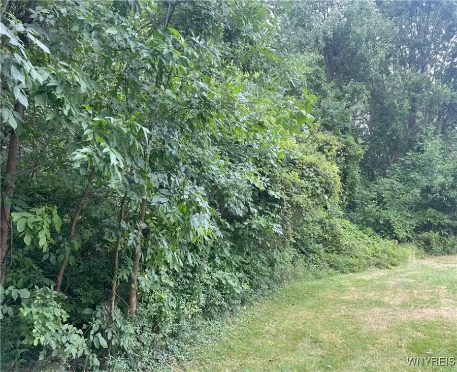 86 Community Drive, North Tonawanda, NY 14120 - Image #2