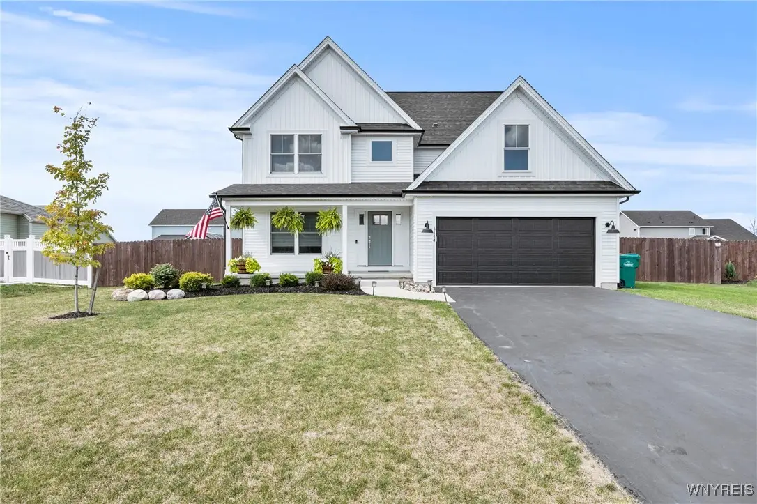 6114 Wildwood Way, Lockport, NY 14094 - #1