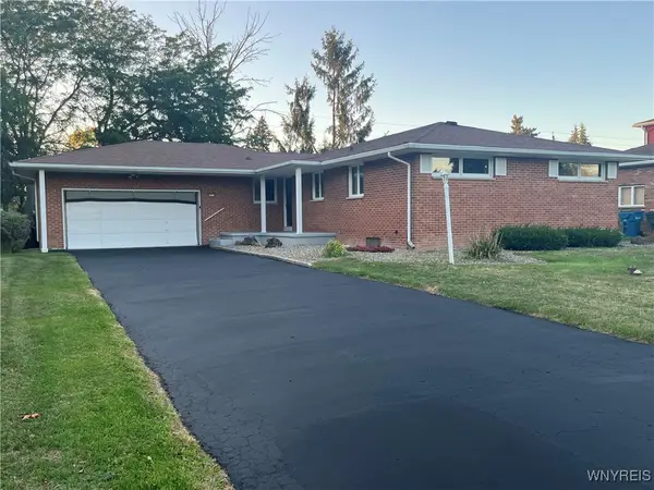 2010 Juron Drive, Niagara Falls, NY 14304