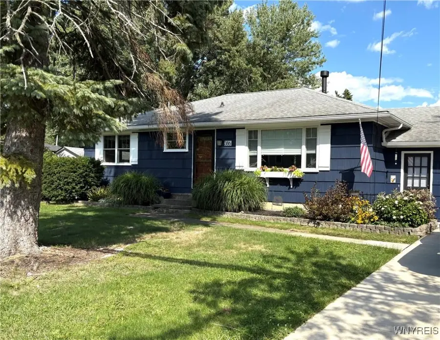 386 Sunset Drive, Hamburg, NY 14075 - Image #2