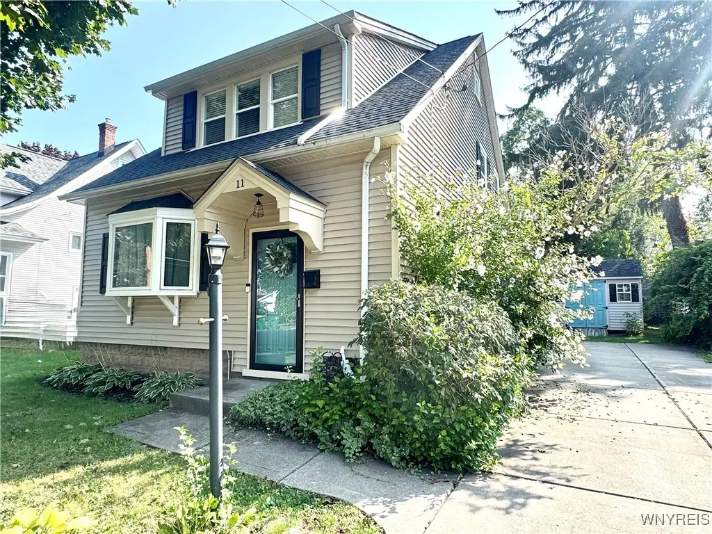 11 Hunt Avenue, Hamburg, NY 14075 - Image #1