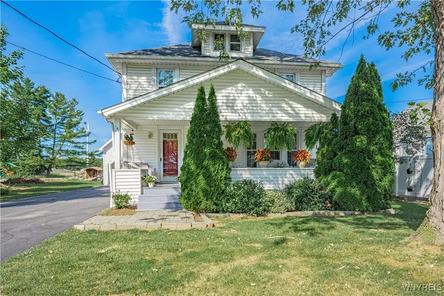 449 Lake Street, Wilson, NY 14172 - Image #2