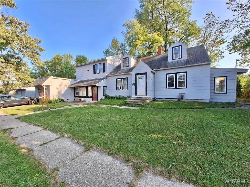 483 Longmeadow, Amherst, NY 14226 - Image #1