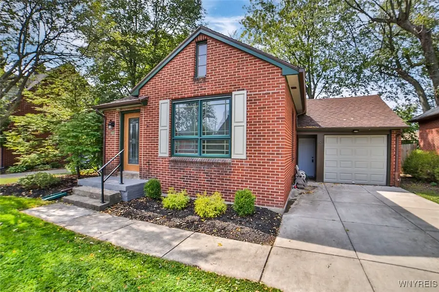 84 Hiler Avenue, Buffalo, NY 14217 - Image #2