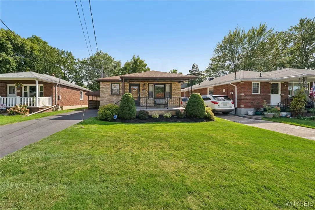 8113 Frontier Avenue, Niagara Falls, NY 14304 - #1