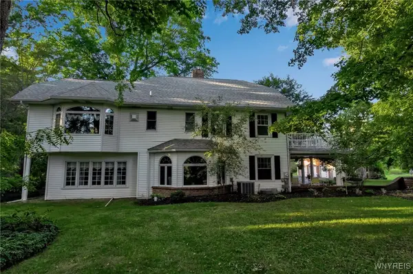 2271 Bullis Road, Elma, NY 14059