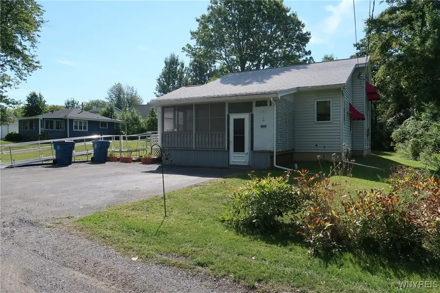 675 Sandy Avenue, Angola, NY 14006 - Image #3