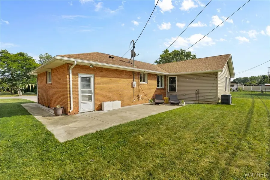 27 Vern Lane, Buffalo, NY 14227 - Image #3