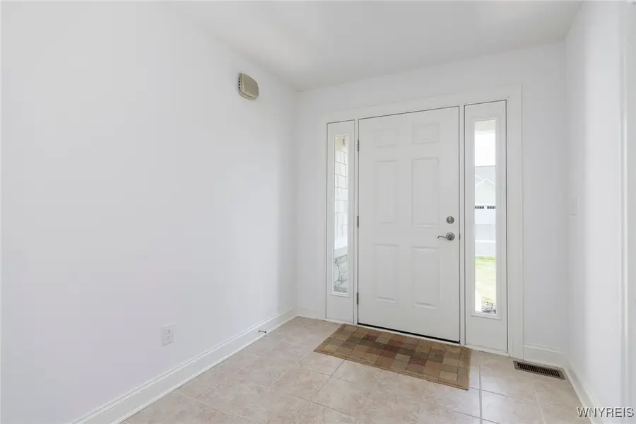 6145 Mckinley Parkway #5, Hamburg, NY 14075 - Image #3