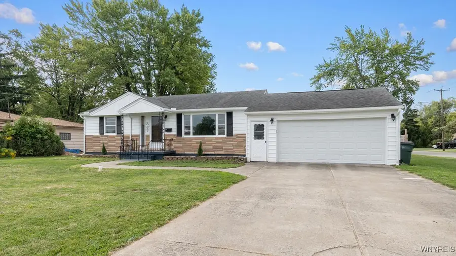 883 Sherwood Court, Depew, NY 14043 - Image #2