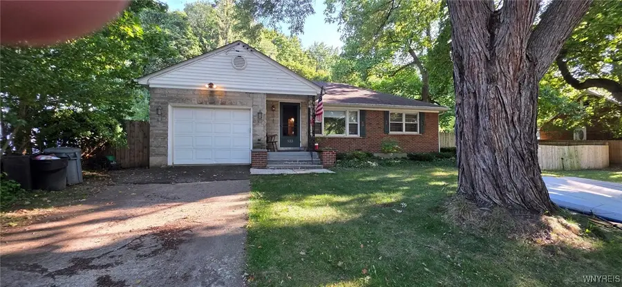 933 Creek Road Extension, Lewiston, NY 14092 - Image #2