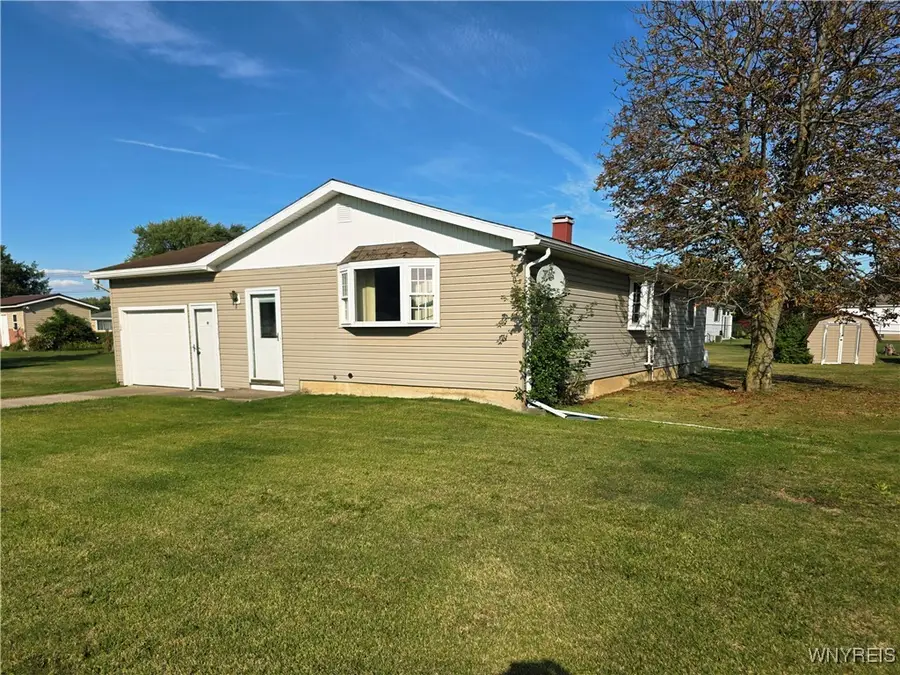 31 Royal Coach Road, Buffalo, NY 14224 - Image #2