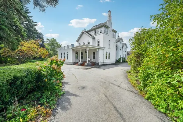 280 Pine Ridge Road, Buffalo, NY 14225