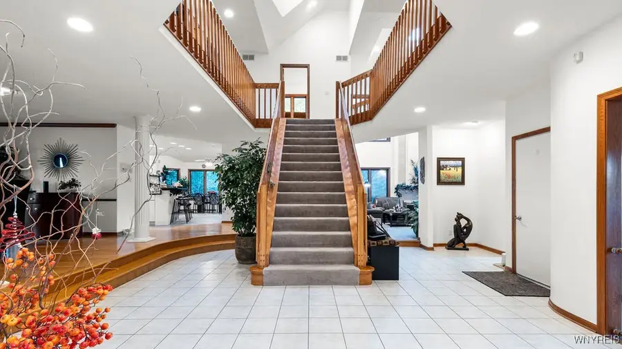 4892 Eastbrooke Place, Buffalo, NY 14221 - Image #3