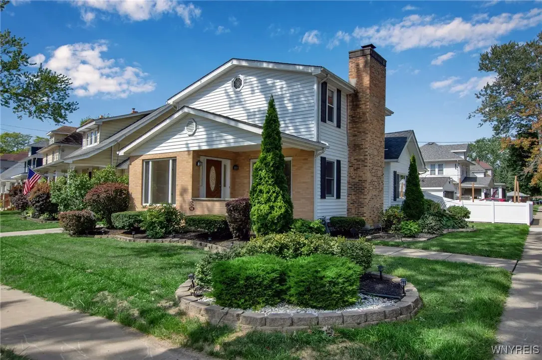 8732 Pershing Avenue, Niagara Falls, NY 14304 - Image #1