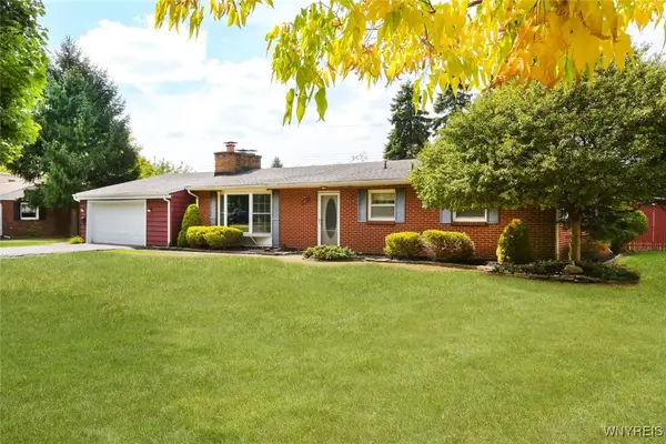 261 Berkley Road, Williamsville, NY 14221