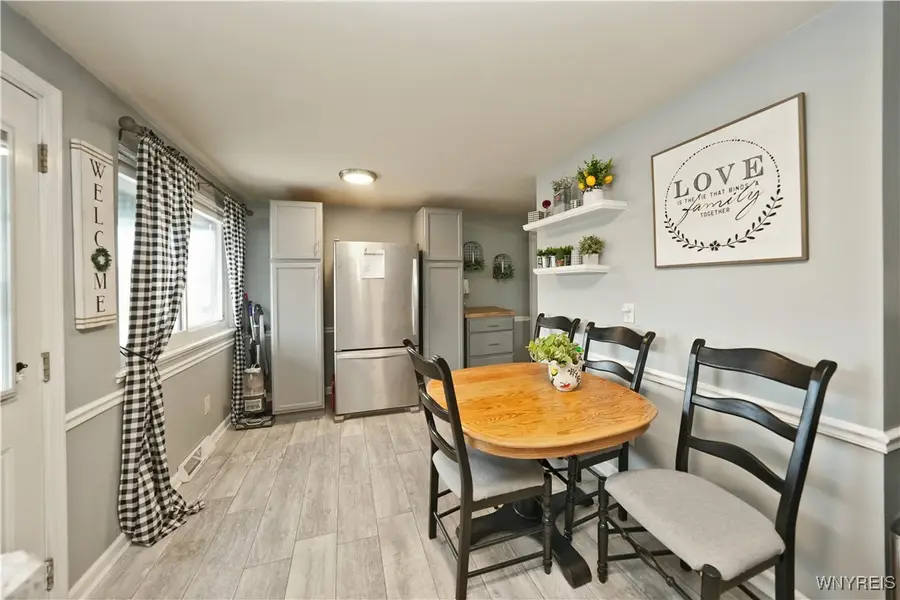 1707 Orchard Park Road, Buffalo, NY 14224 - Image #2