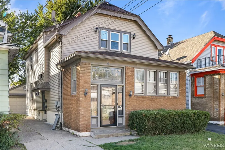32 Courtland Avenue, Buffalo, NY 14215 - Image #2
