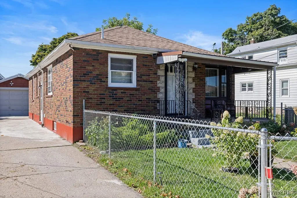 422 21st Street, Niagara Falls, NY 14303 - Image #1
