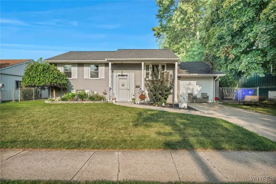 211 Ansley Court, Buffalo, NY 14224 - Image #2