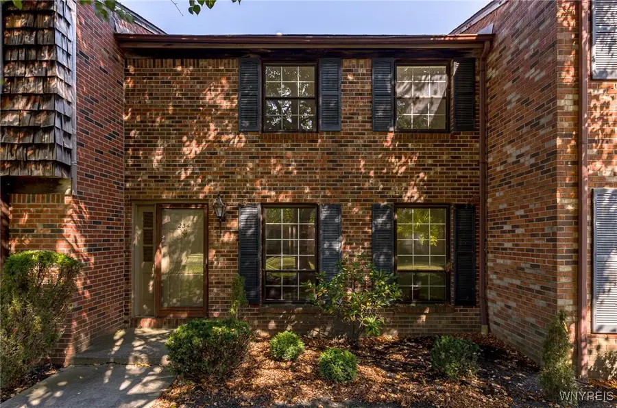 234 Wedgewood Drive, Williamsville, NY 14221 - Image #2