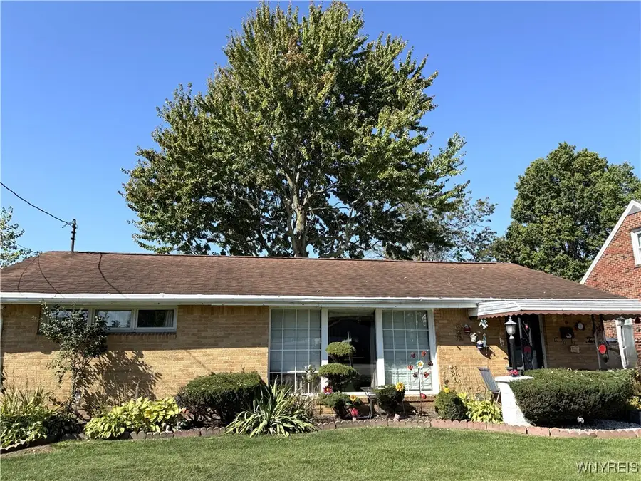10 Woodbine Place, Buffalo, NY 14225 - Image #2