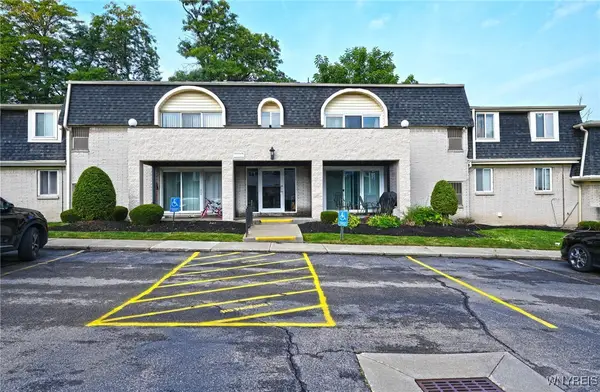 5 Cambridge #F, Buffalo, NY 14221