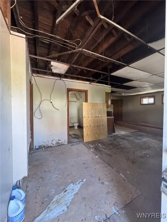 1805 Weston Avenue, Niagara Falls, NY 14305 - Image #2