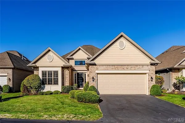 222 Lord Byron Lane, Buffalo, NY 14221