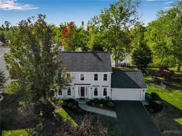 50 Crystal Springs Lane, East Amherst, NY 14051