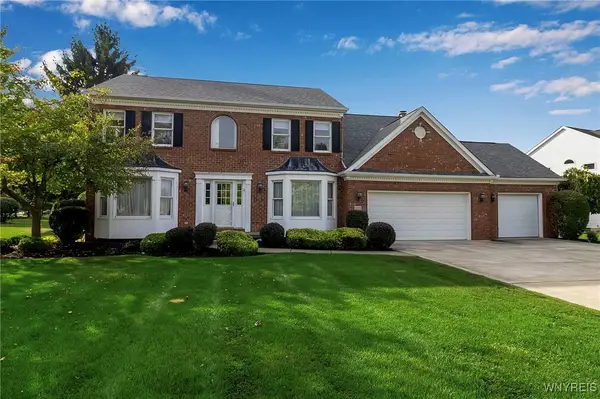 5572 Oakdale Lane, Williamsville, NY 14221