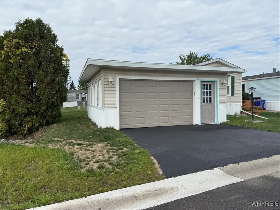 648 Birchwood, Lockport, NY 14094 - Image #3