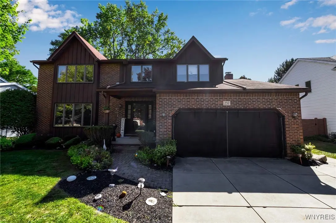 237 Wyeth Drive, Getzville, NY 14068 - Image #1