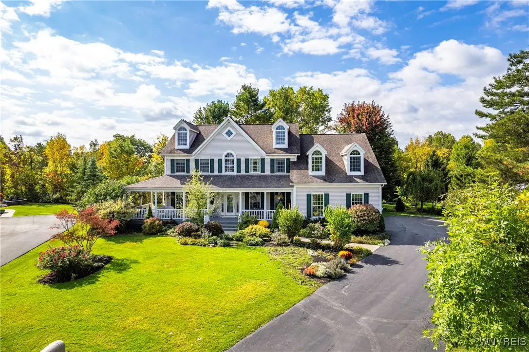 6286 Everwood Court S, East Amherst, NY 14051 - Image #1