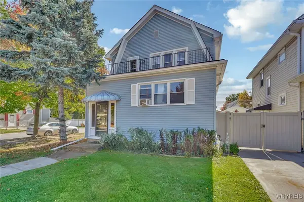 92 Tremont Avenue, Kenmore, NY 14217