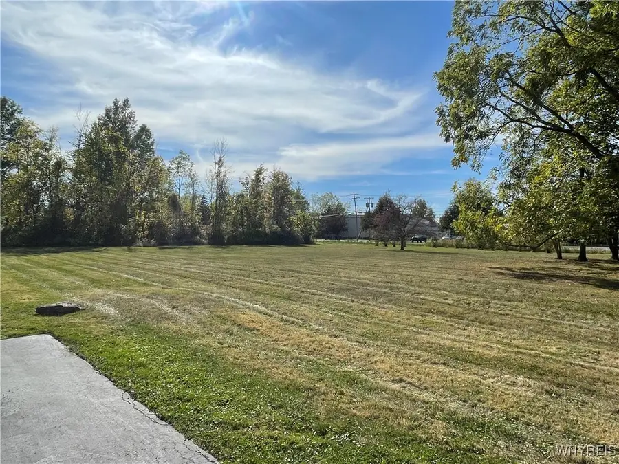 3781 Tonawanda Creek Road, East Amherst, NY 14051 - Image #3