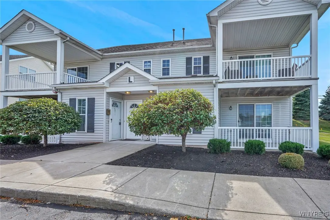 4331 Berkley Place #L4, Hamburg, NY 14075 - Image #1