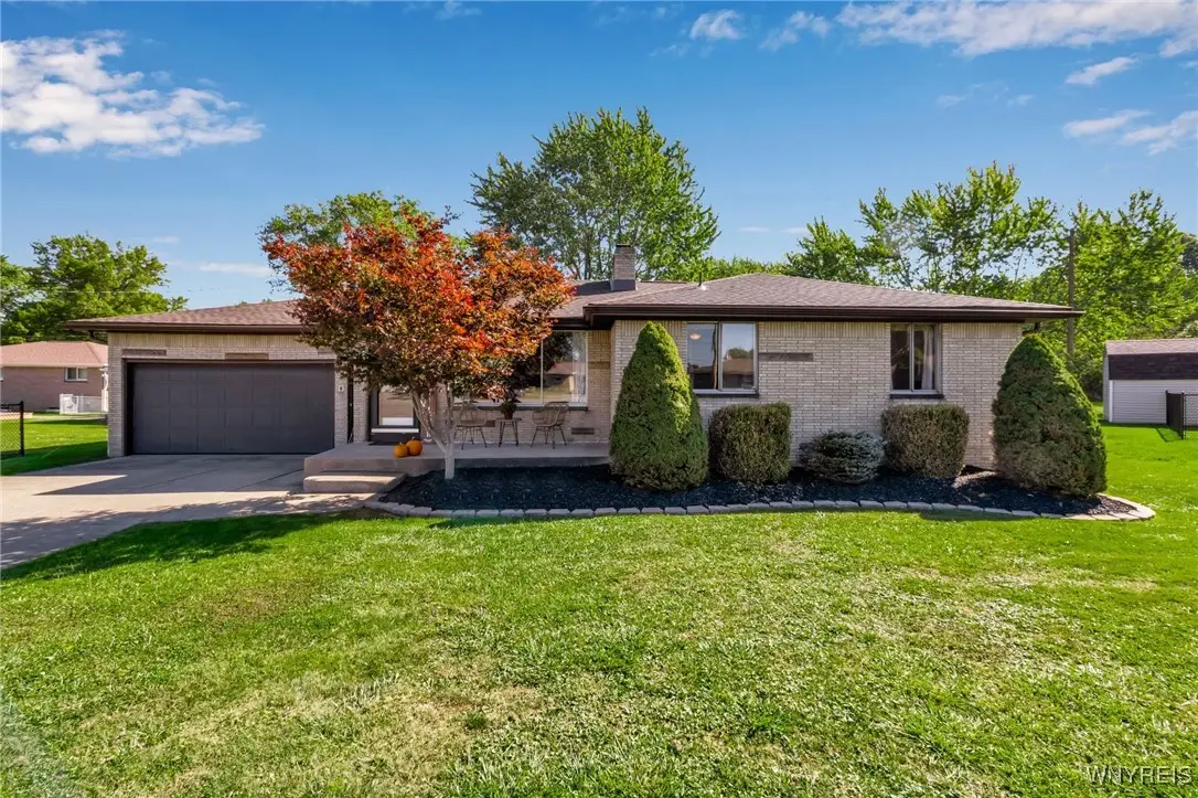 36 Elmsford Court, Buffalo, NY 14224 - Image #1